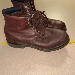 Work America non-marking oil resistant boots